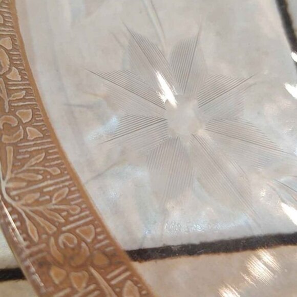 Vintage Reversible Serving Bowl - Picture 3 of 4